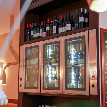 Locanda Mezzosale Конельяно Екстер'єр фото